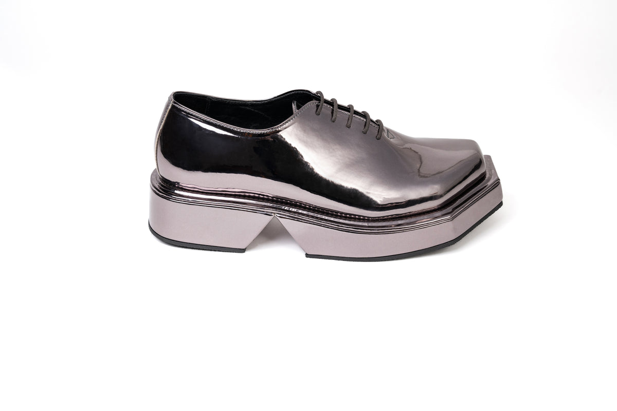TRIANGLE GUNMETAL