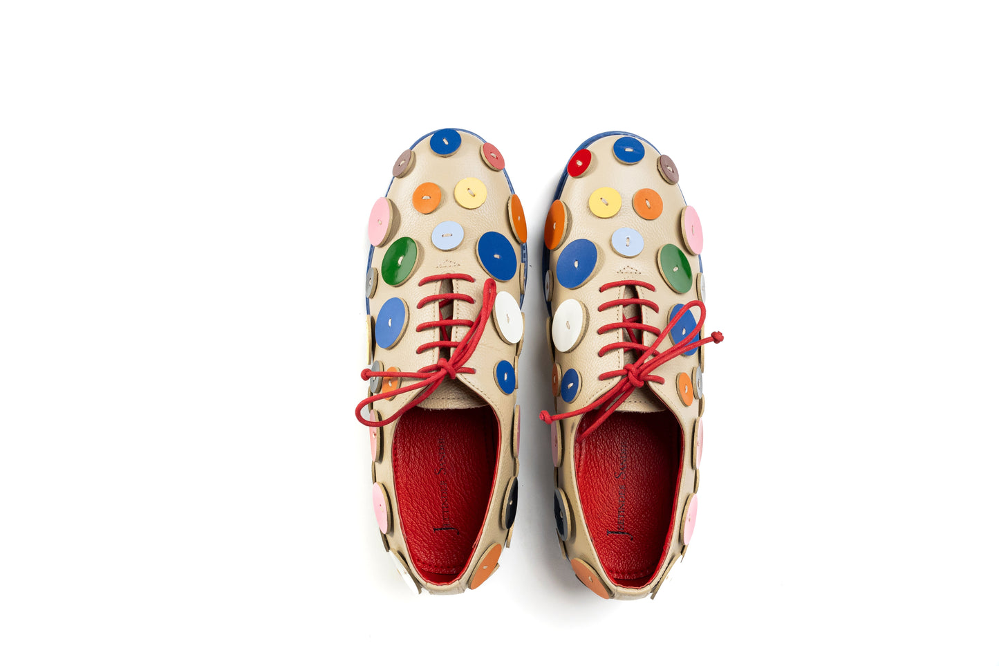 THE PRIDE BUTTON SHOE