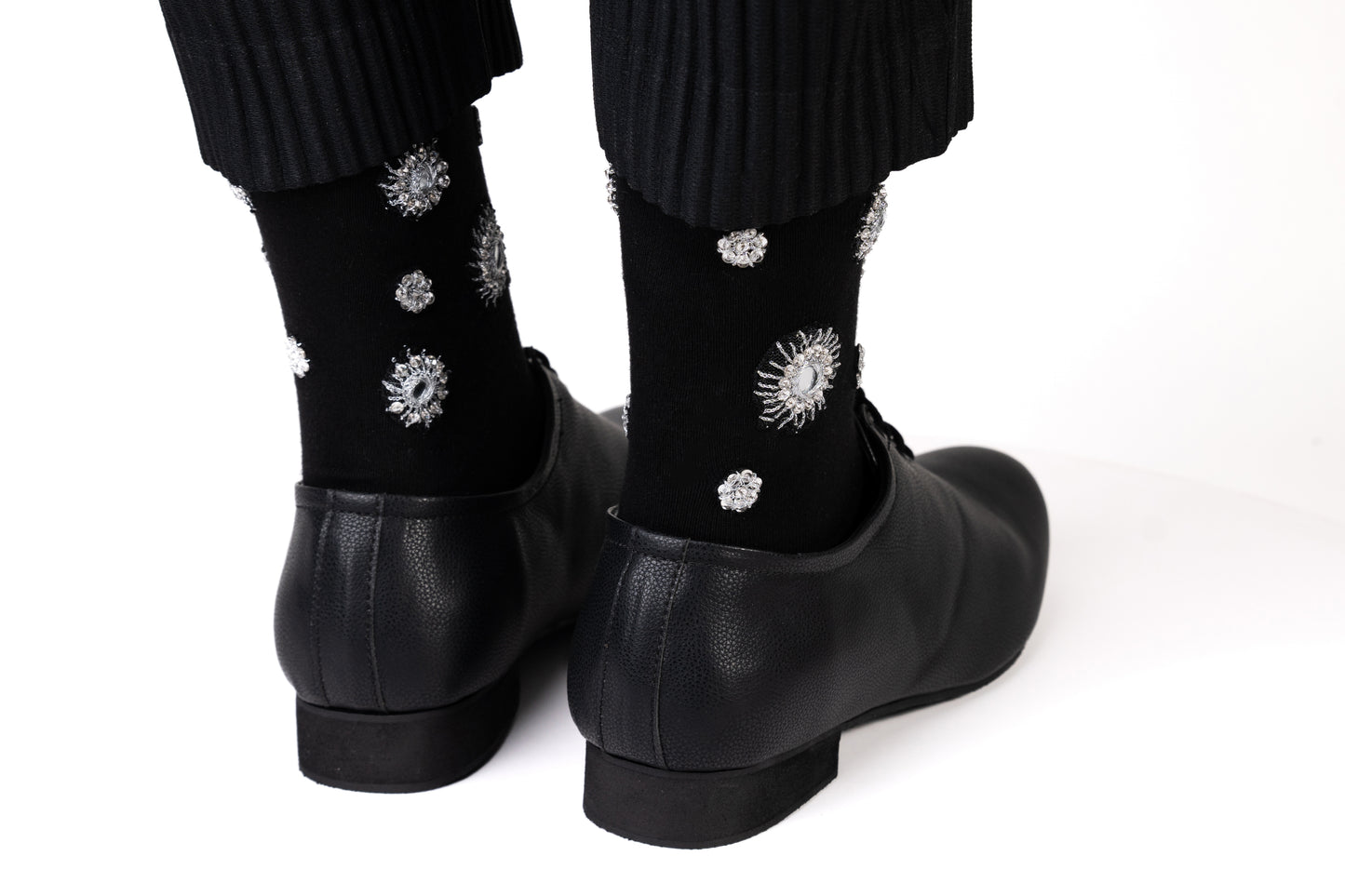 EMBROIDERED SILVER SOCKS