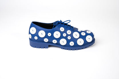 THE BUTTON SHOE BLUE