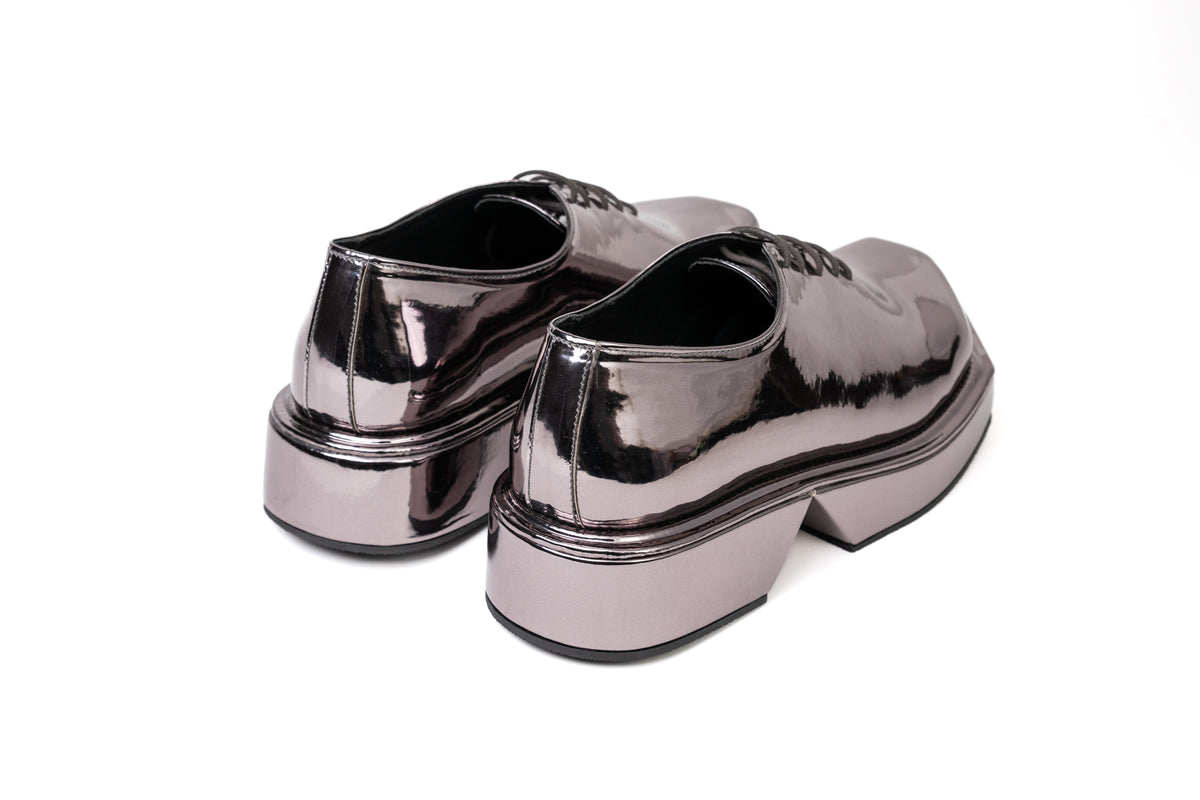 TRIANGLE GUNMETAL