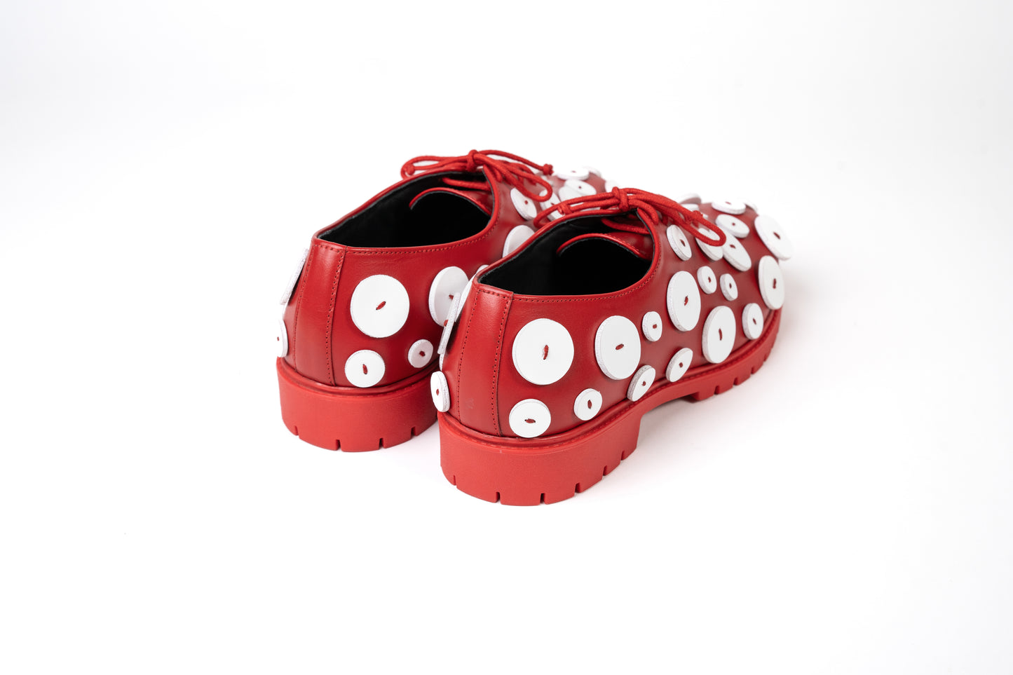 THE BUTTON SHOE RED