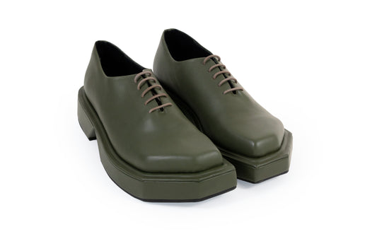 TRIANGLE GREEN