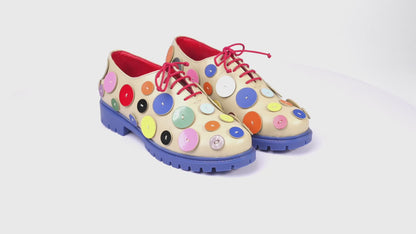 THE PRIDE BUTTON SHOE